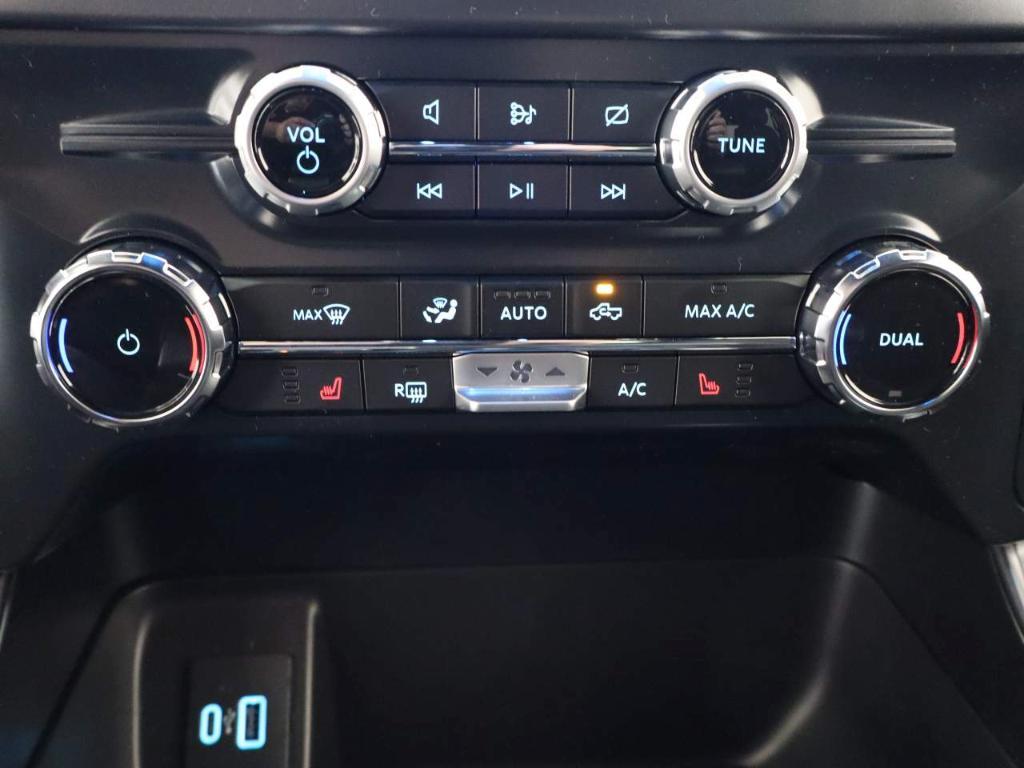 new 2024 Ford F-150 car, priced at $49,353