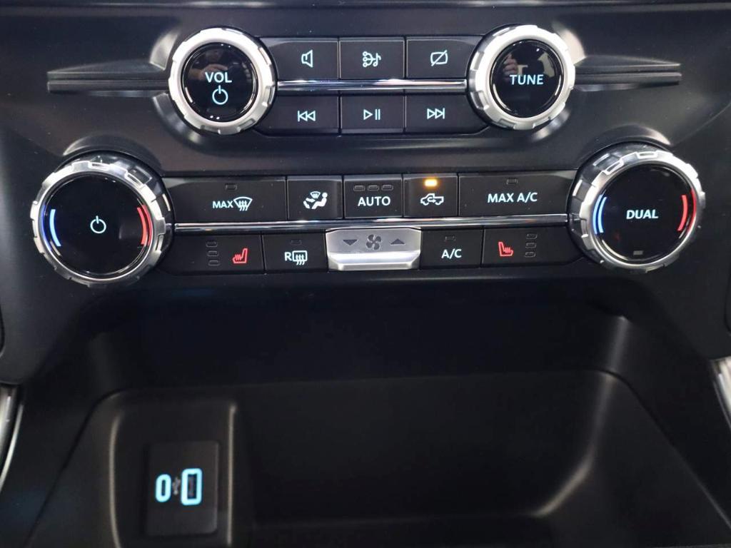 new 2024 Ford F-150 car, priced at $49,353