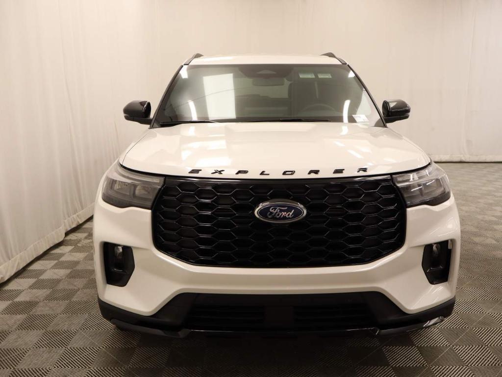 new 2025 Ford Explorer car, priced at $47,420