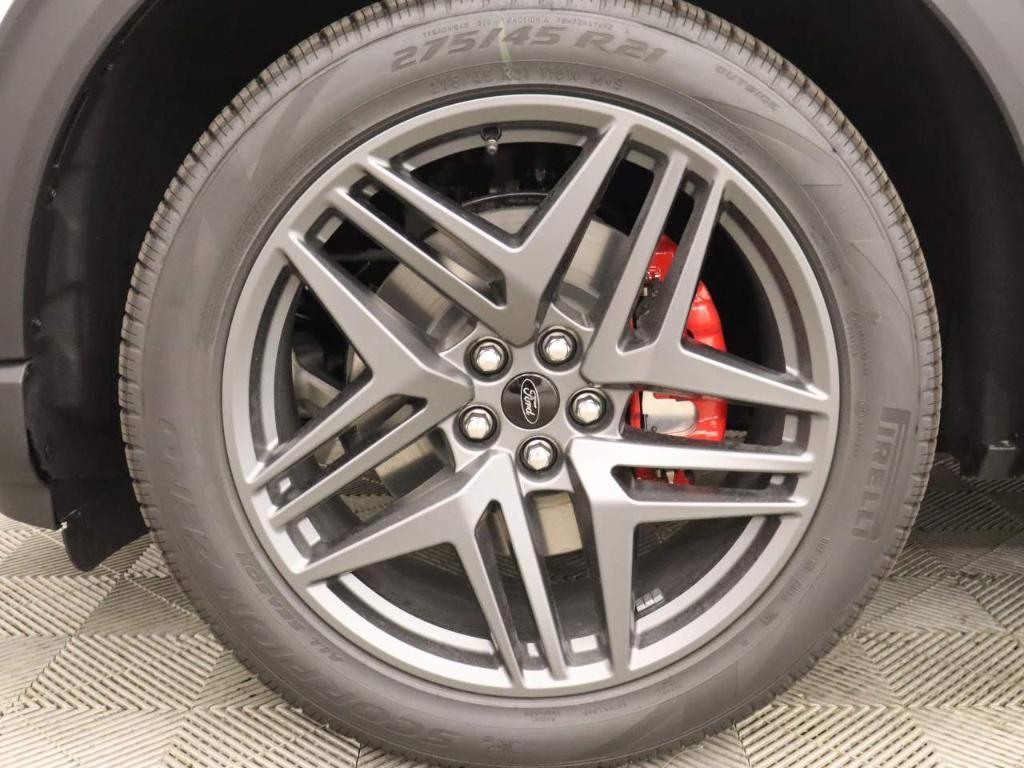 new 2025 Ford Explorer car, priced at $47,420