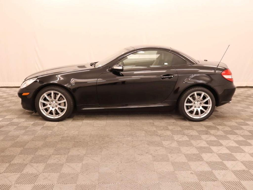 used 2007 Mercedes-Benz SLK-Class car