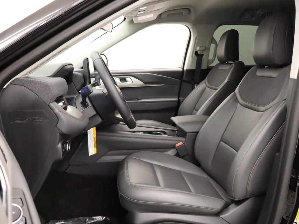 new 2025 Ford Explorer car, priced at $44,887