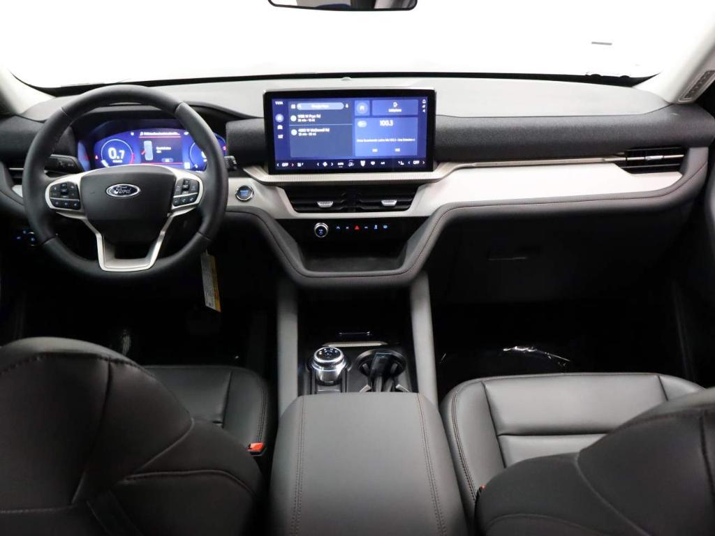new 2025 Ford Explorer car, priced at $44,887