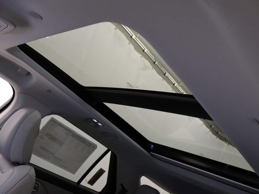 new 2025 Ford Explorer car, priced at $48,690