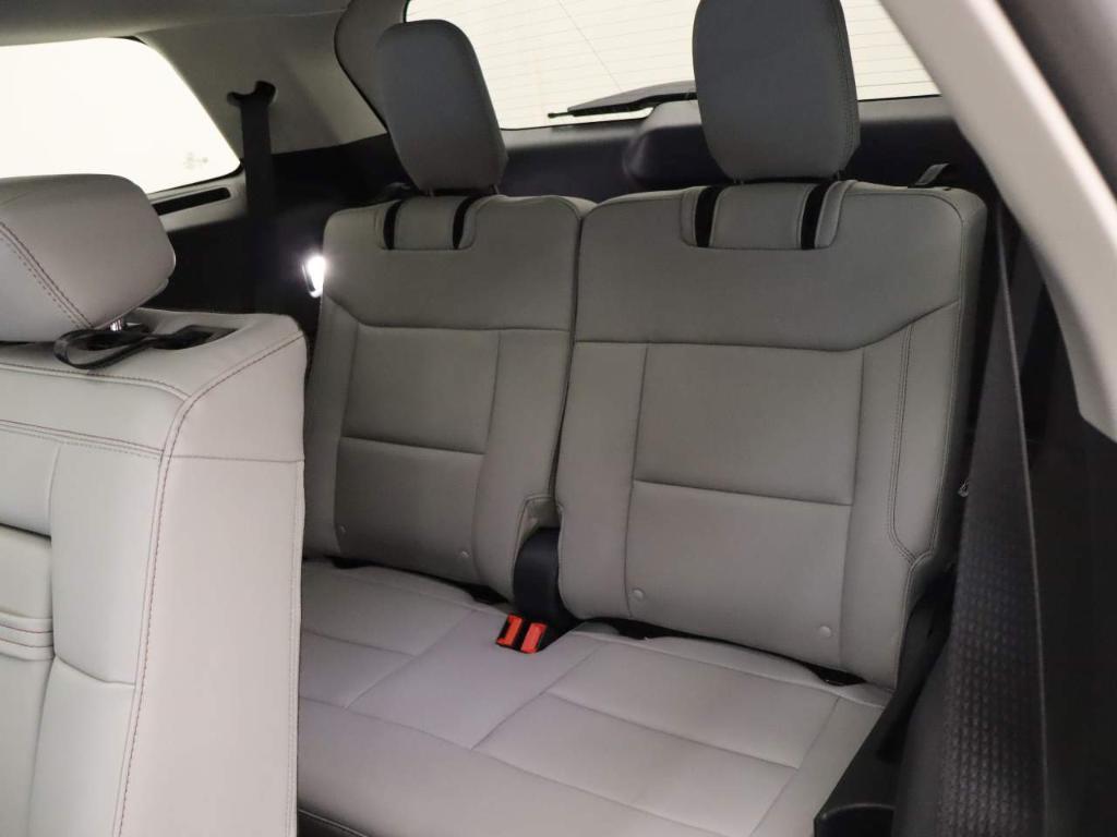 new 2025 Ford Explorer car, priced at $48,690