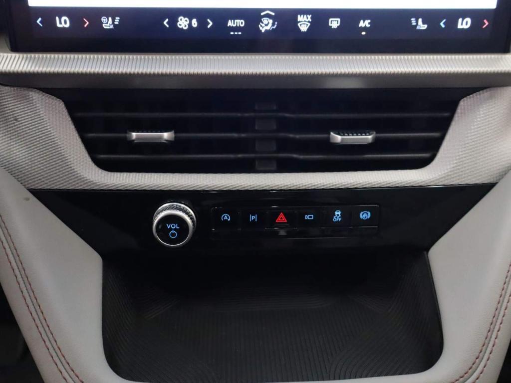 new 2025 Ford Explorer car, priced at $48,690