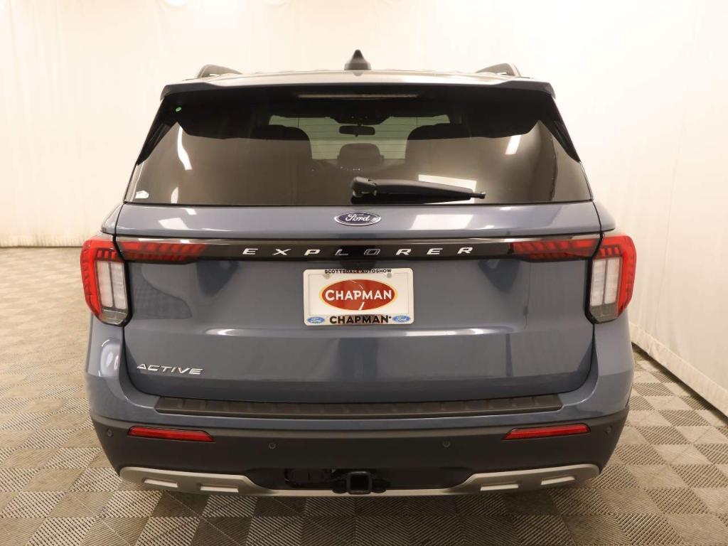 new 2025 Ford Explorer car, priced at $43,360
