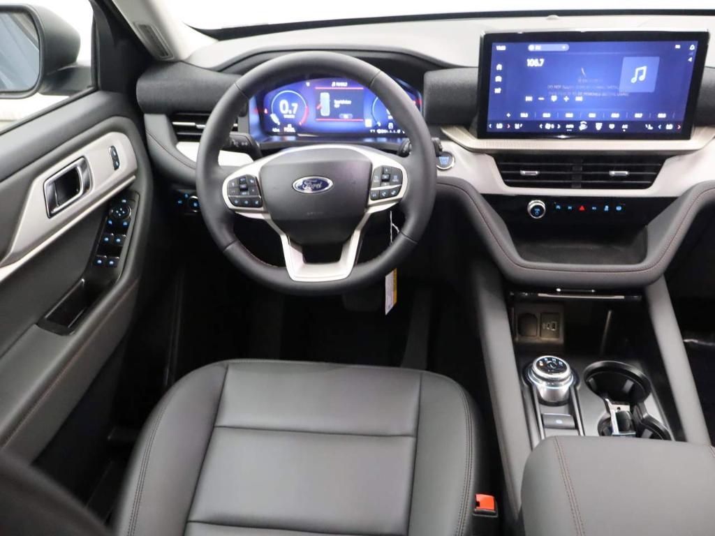 new 2025 Ford Explorer car, priced at $43,360