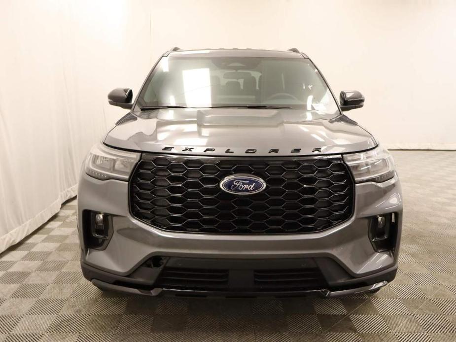 new 2025 Ford Explorer car, priced at $45,110