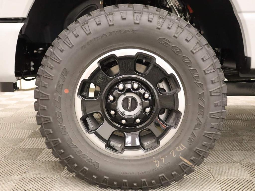 new 2025 Ford F-250 car, priced at $100,865
