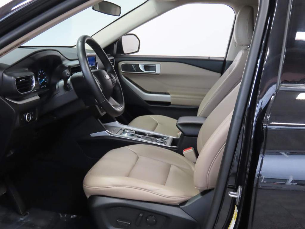 used 2024 Ford Explorer car, priced at $32,130