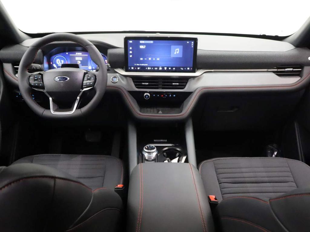 new 2025 Ford Explorer car, priced at $51,425