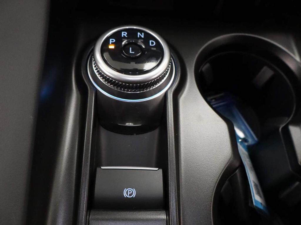 new 2025 Ford Explorer car, priced at $46,105
