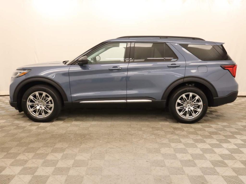 new 2025 Ford Explorer car, priced at $46,105