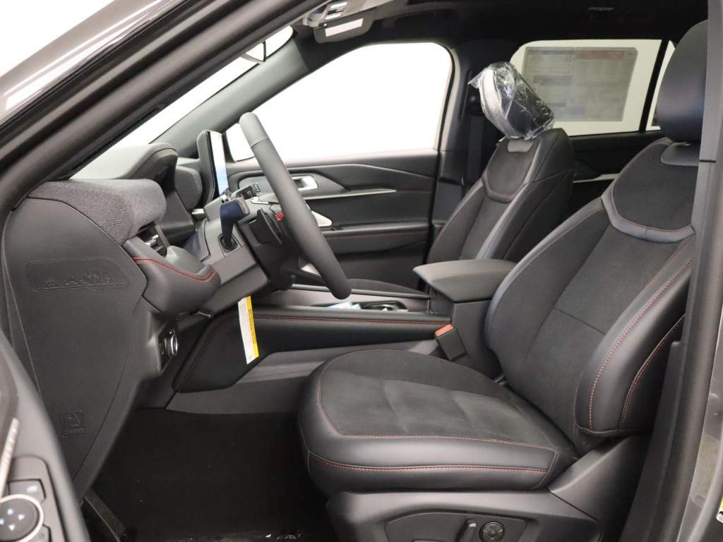 new 2025 Ford Explorer car, priced at $58,885