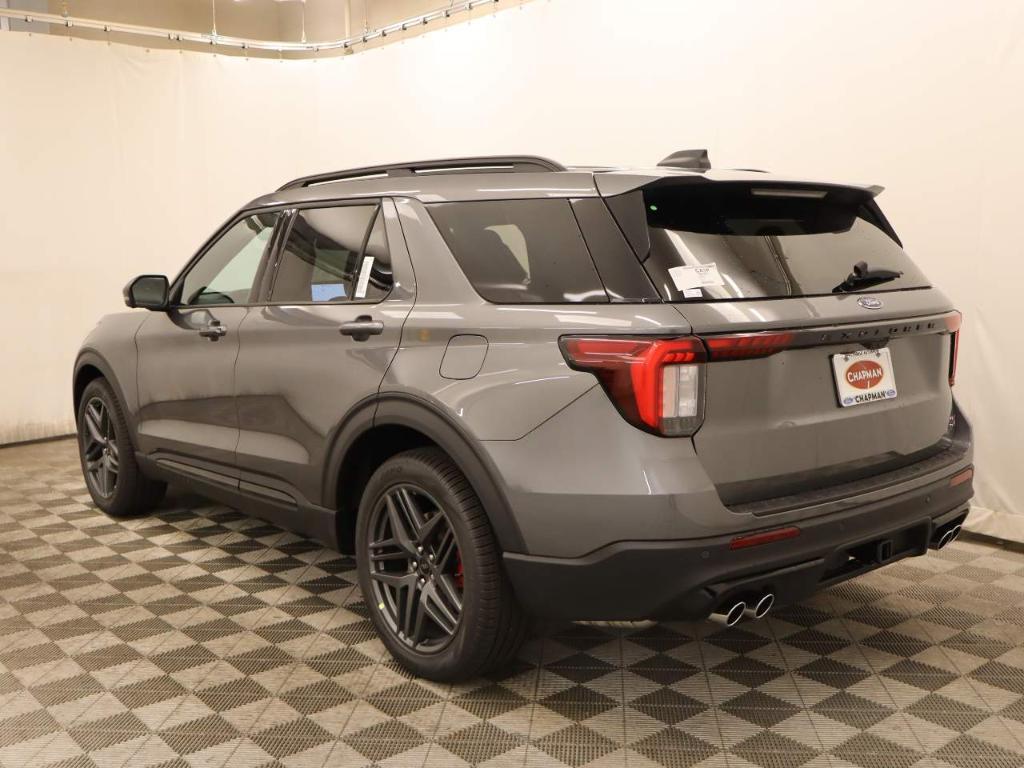 new 2025 Ford Explorer car, priced at $58,885