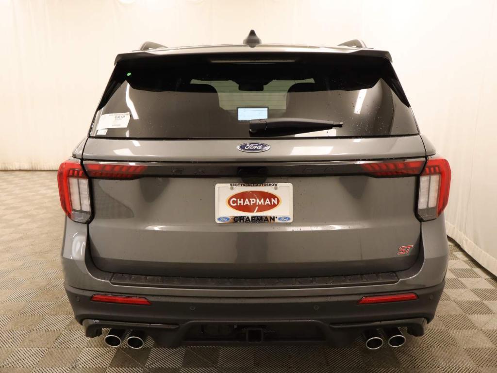 new 2025 Ford Explorer car, priced at $58,885