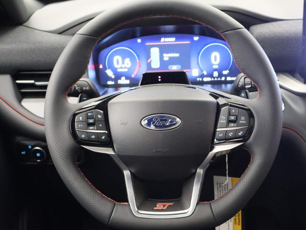 new 2025 Ford Explorer car, priced at $58,885