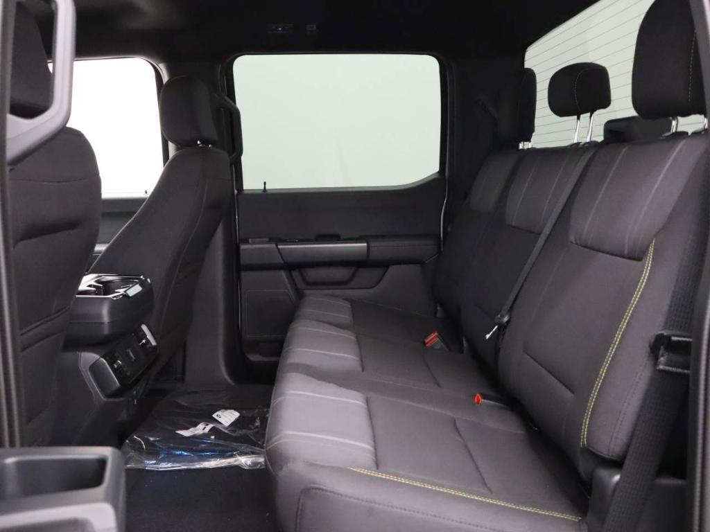 new 2025 Ford F-150 car, priced at $48,095