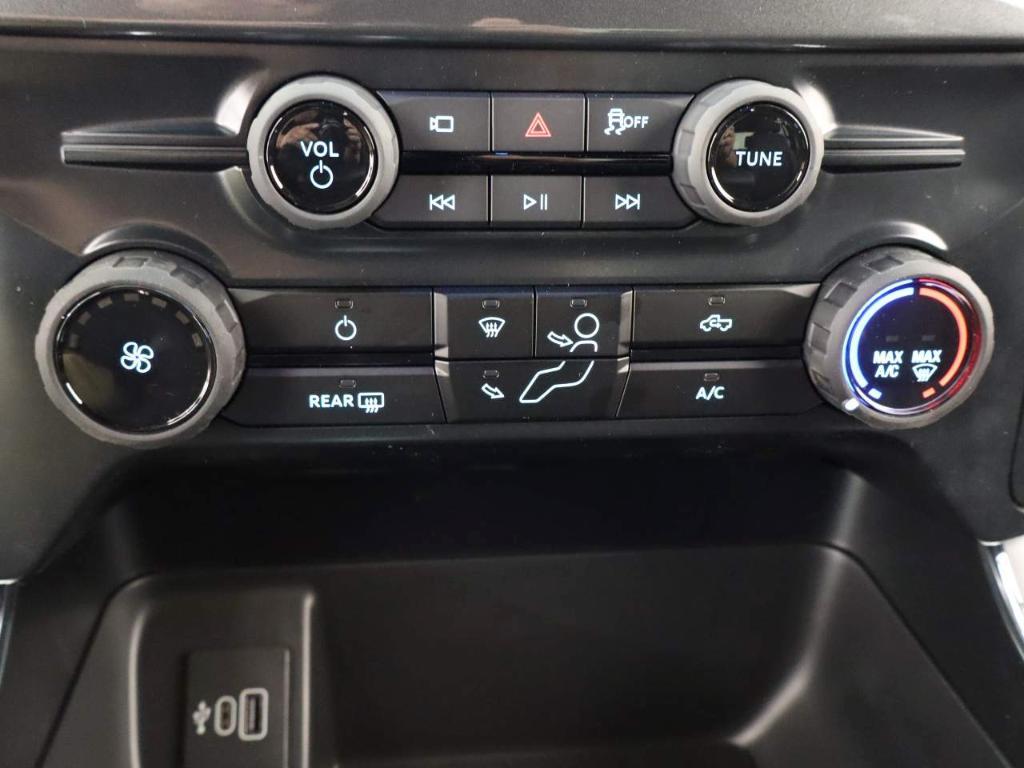 new 2025 Ford F-150 car, priced at $48,095