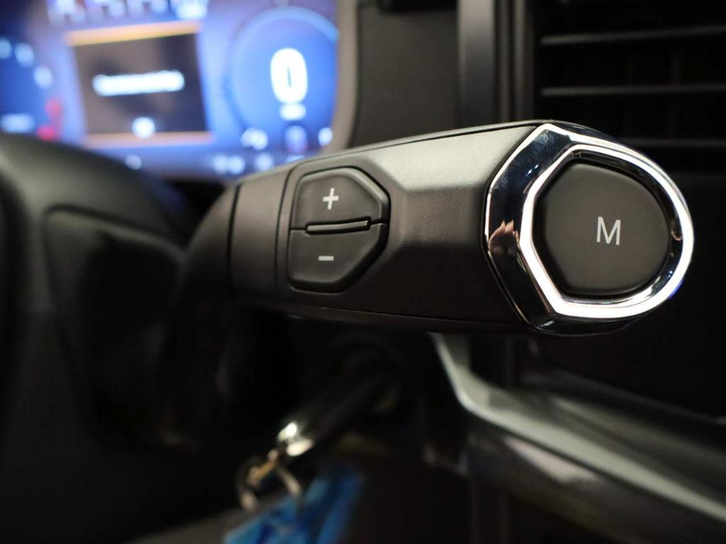 new 2025 Ford F-150 car, priced at $48,095