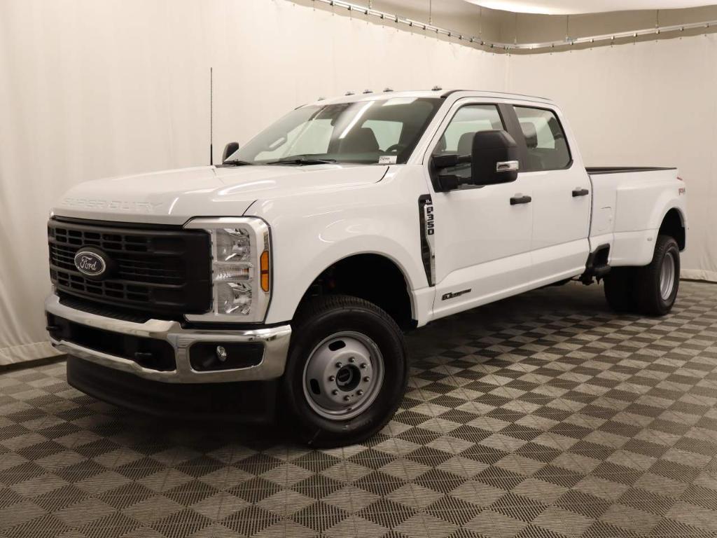new 2025 Ford F-350 car, priced at $67,790