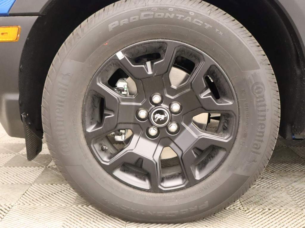 new 2025 Ford Bronco Sport car, priced at $31,685