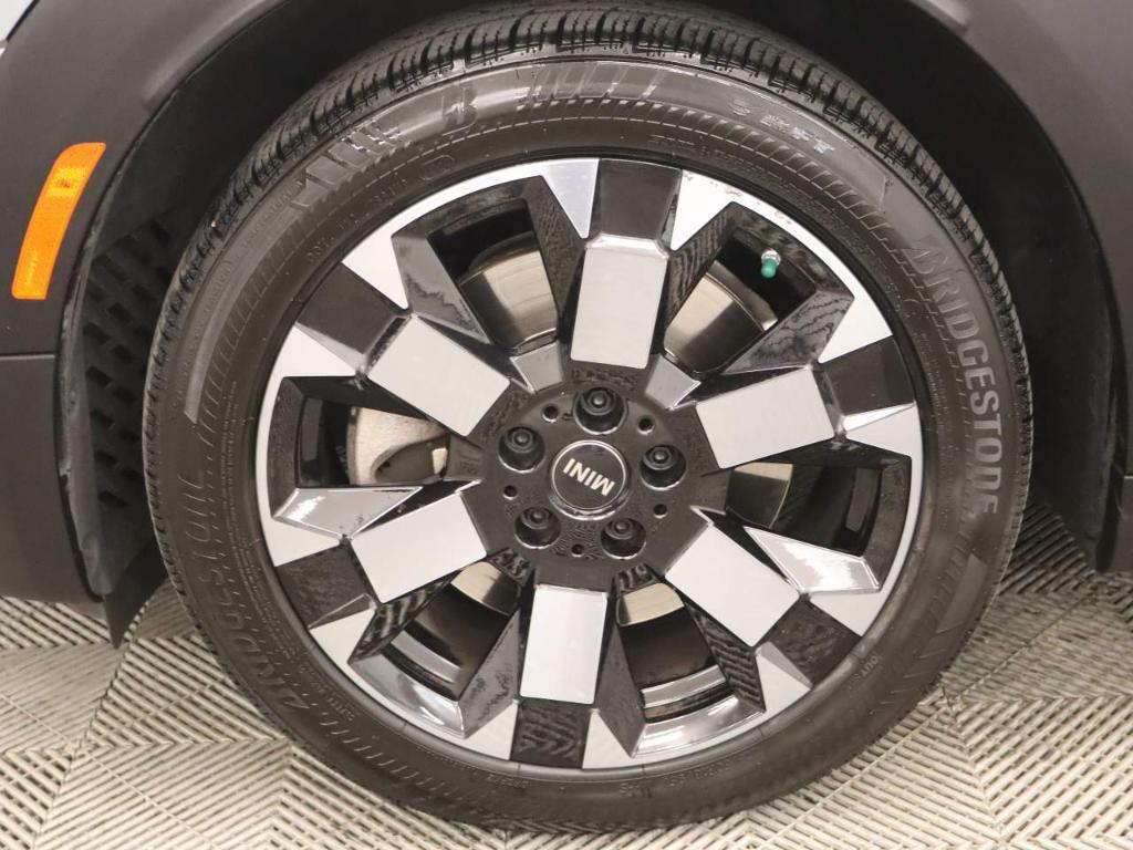 used 2023 MINI SE Countryman car, priced at $31,871