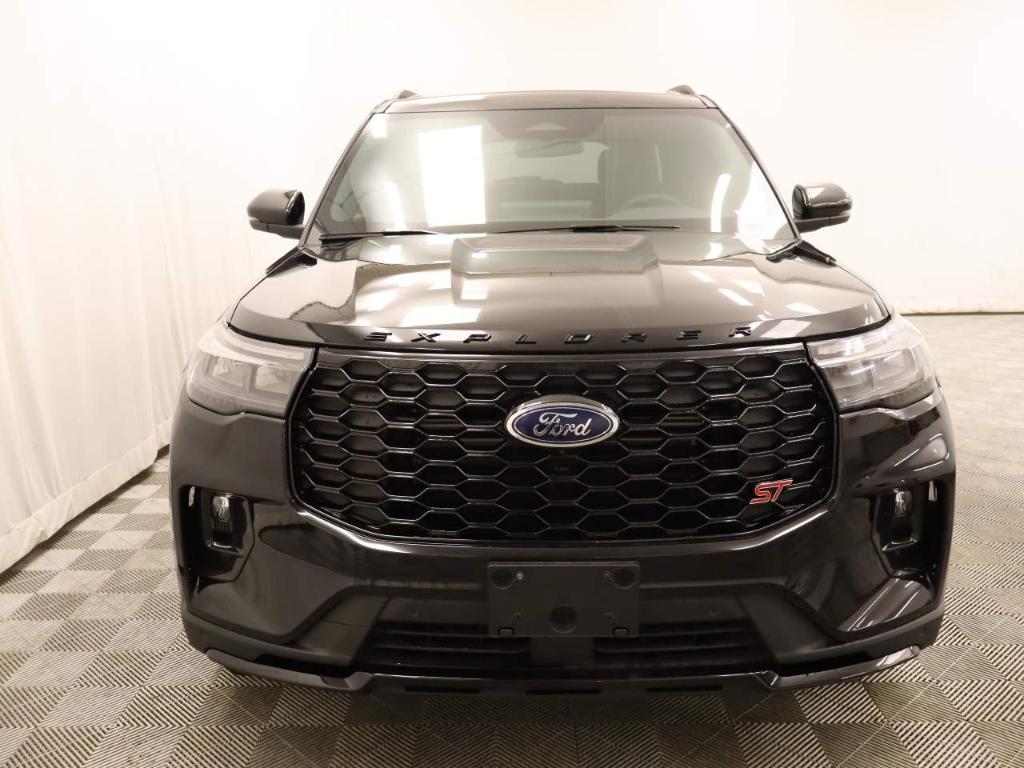 new 2025 Ford Explorer car, priced at $57,310