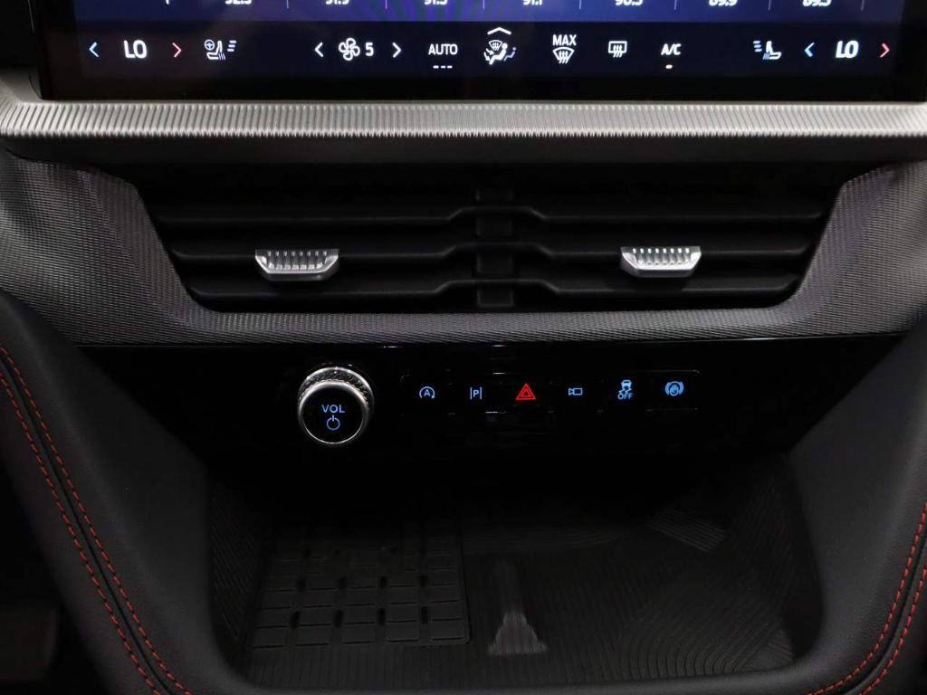 new 2025 Ford Explorer car, priced at $45,760