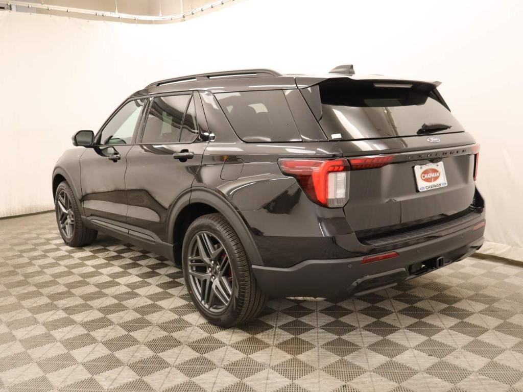 new 2025 Ford Explorer car, priced at $45,760