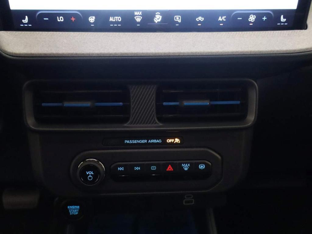 new 2025 Ford Maverick car, priced at $35,105