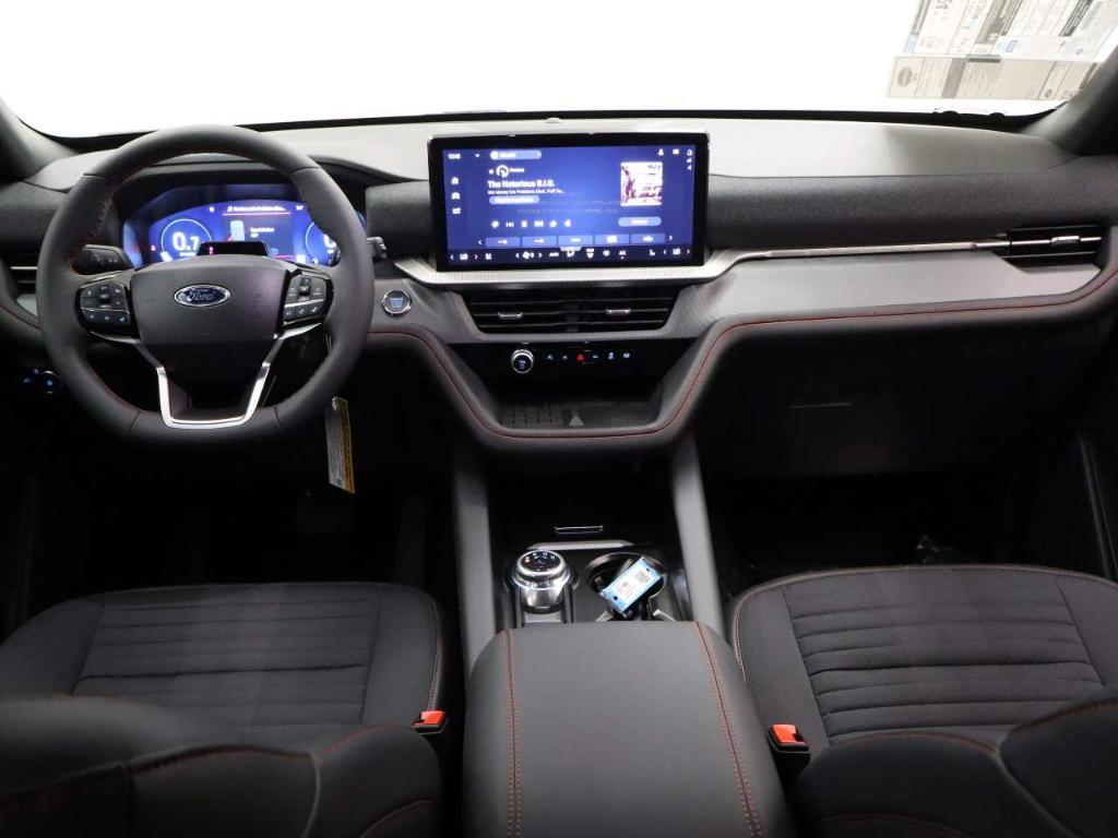 new 2025 Ford Explorer car, priced at $46,635