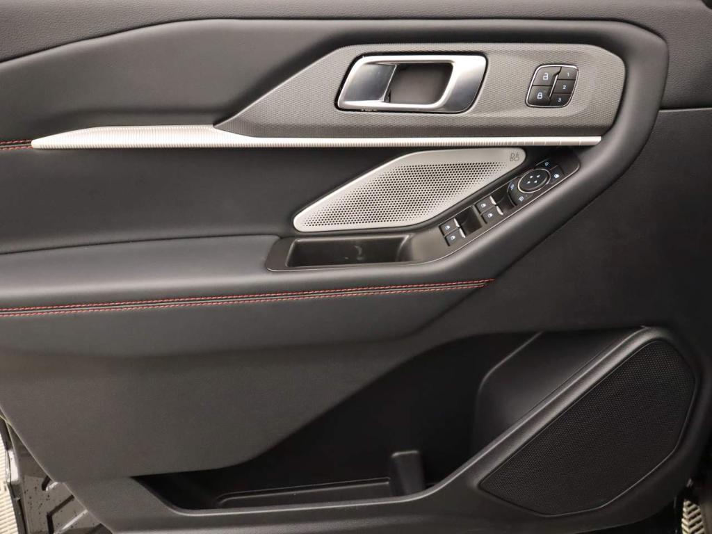 new 2025 Ford Explorer car, priced at $58,860