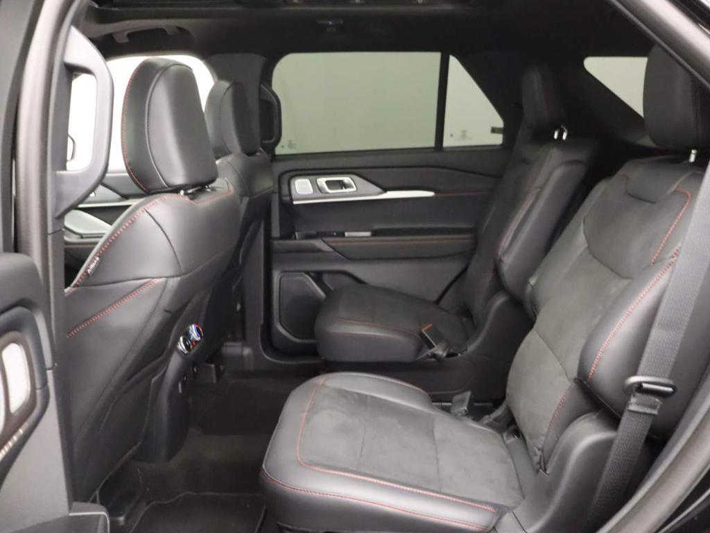 new 2025 Ford Explorer car, priced at $58,860