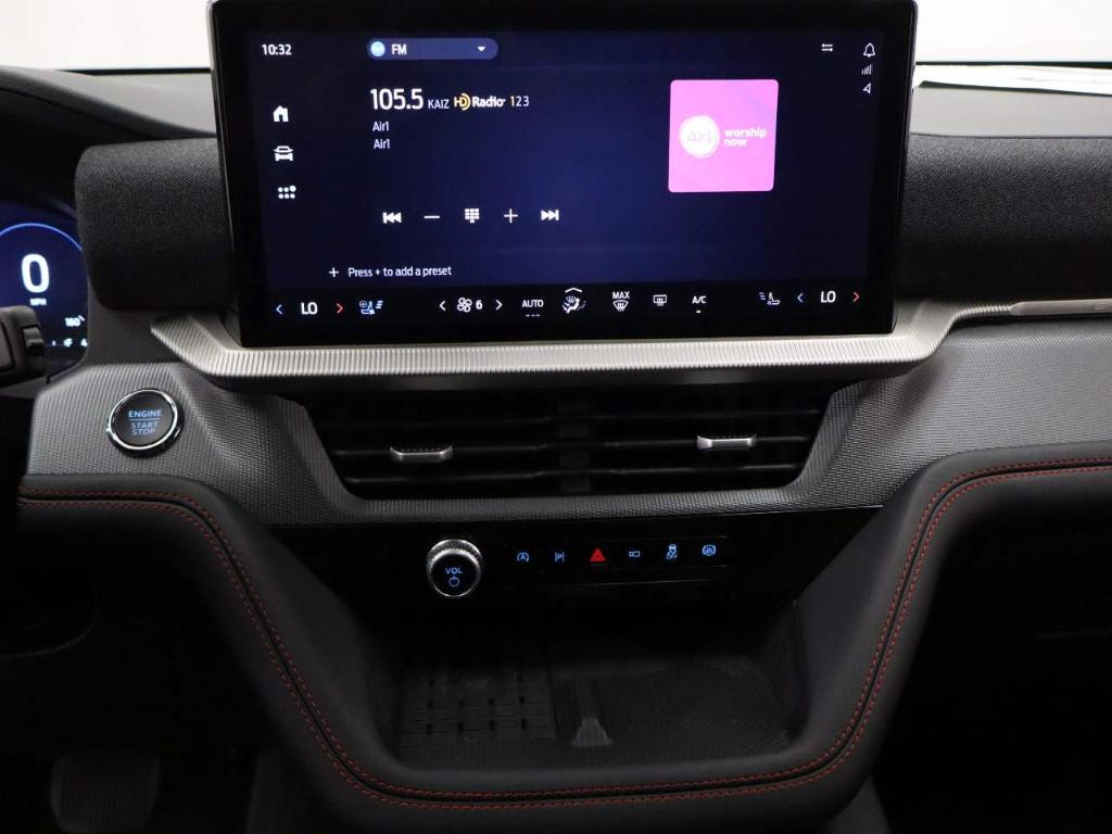 new 2025 Ford Explorer car, priced at $58,860