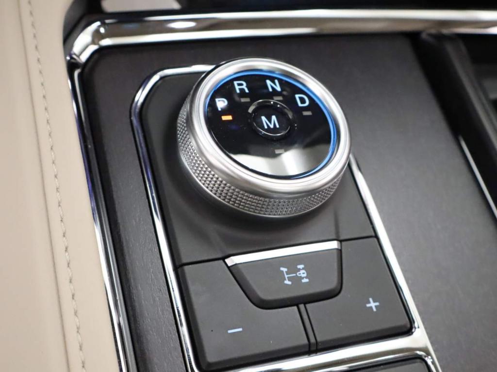 new 2024 Ford Expedition Max car, priced at $77,335