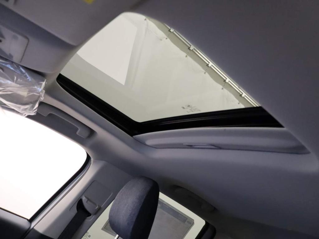 new 2025 Ford Maverick car, priced at $31,900