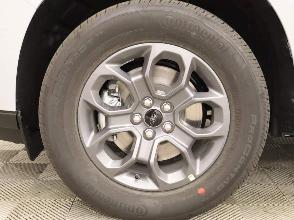 new 2025 Ford Maverick car, priced at $31,900