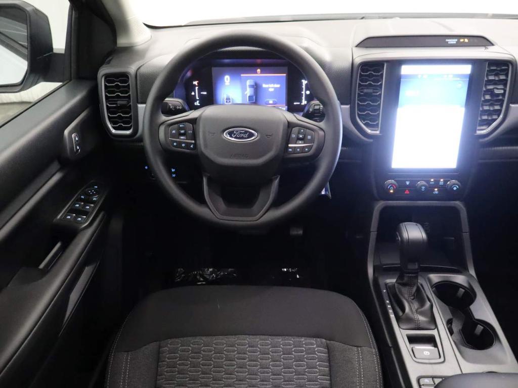new 2025 Ford Ranger car, priced at $33,725