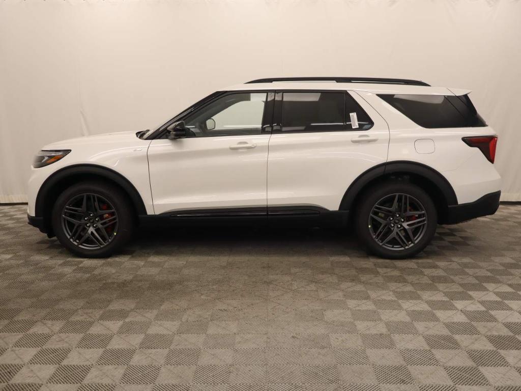 new 2025 Ford Explorer car, priced at $51,270
