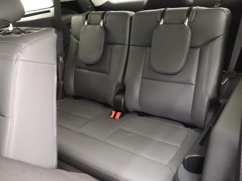 new 2025 Ford Explorer car, priced at $45,348