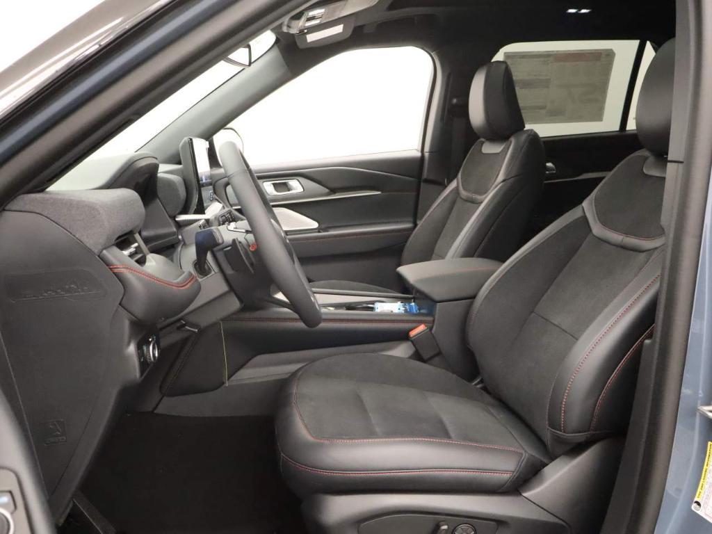 new 2025 Ford Explorer car, priced at $60,010