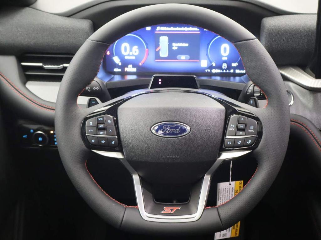 new 2025 Ford Explorer car, priced at $60,010