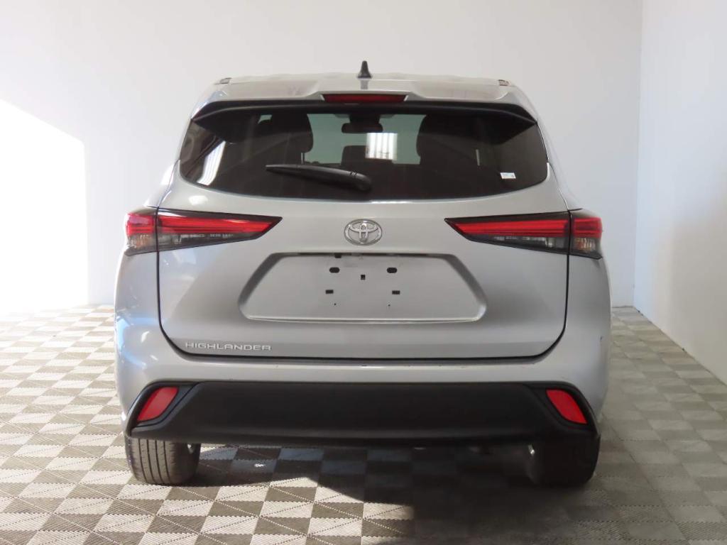 used 2023 Toyota Highlander car, priced at $29,596