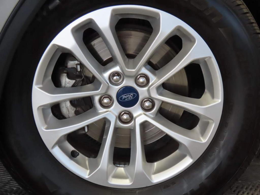 used 2022 Ford Escape car, priced at $17,070