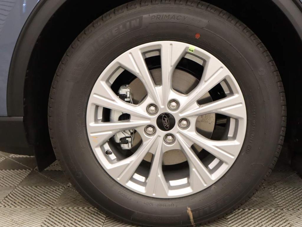 new 2026 Ford Escape car, priced at $33,600