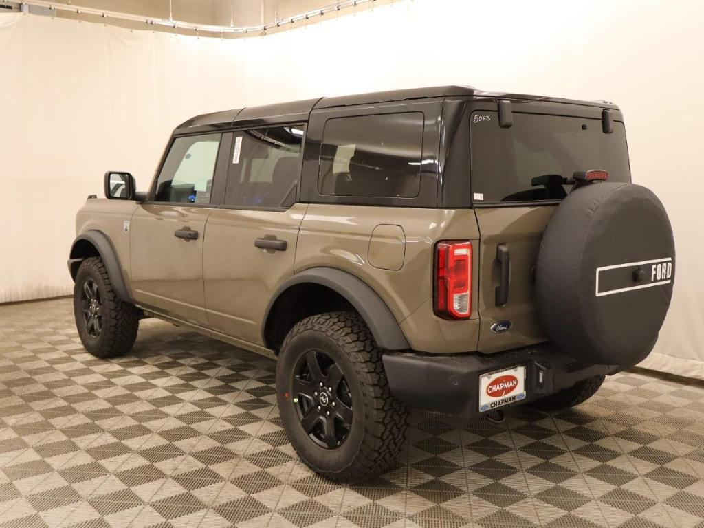 new 2025 Ford Bronco car, priced at $46,505