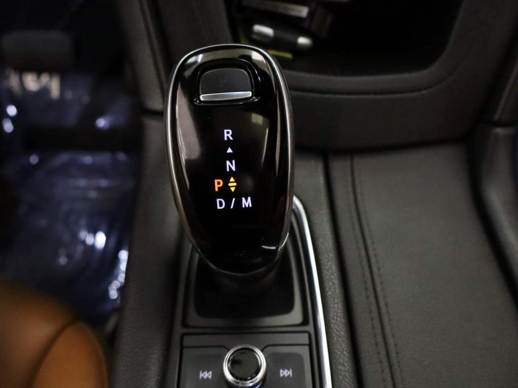 used 2021 Cadillac XT5 car, priced at $33,995