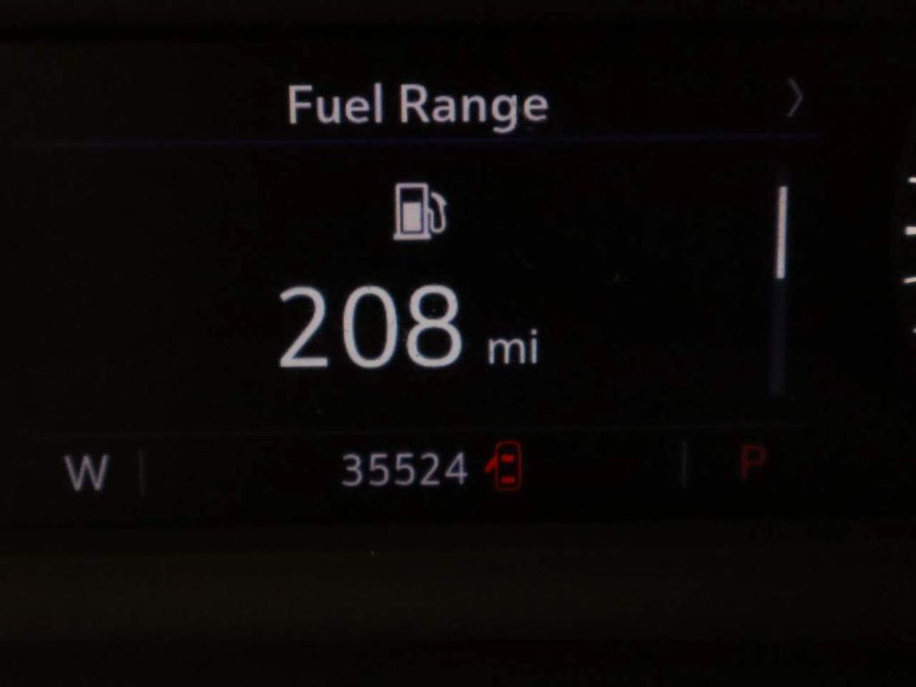 used 2021 Cadillac XT5 car, priced at $33,995